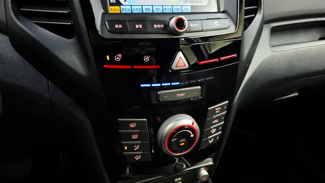 SsangYong Tivoli XLV (Tivoli Air)