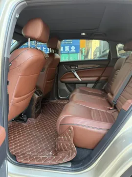 Honda UR-V