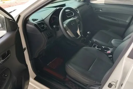 BYD F3