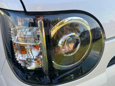 Daihatsu Mira Tocot