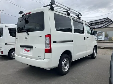Toyota TownAce Van