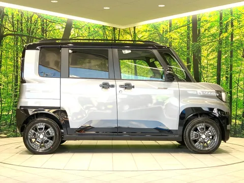 Mitsubishi Delica Mini
