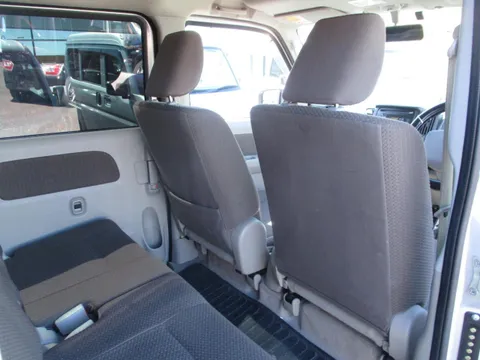 Nissan Clipper