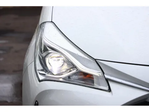 Toyota Yaris (Vitz)