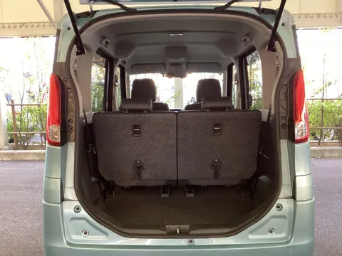 Suzuki Spacia