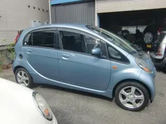 Mitsubishi I