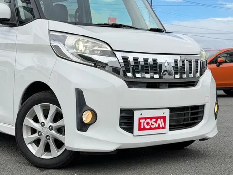 Mitsubishi eK Space Custom
