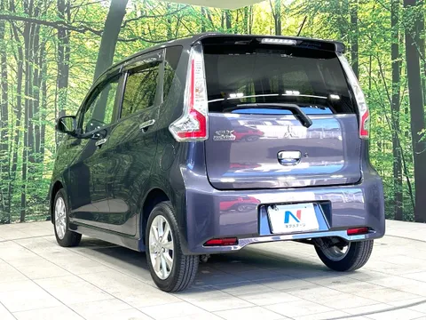 Mitsubishi eK Custom