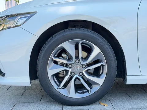 Honda Inspire