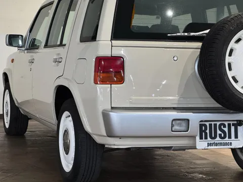 Nissan Rasheen