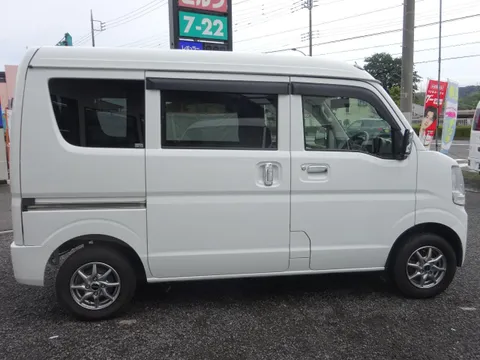Nissan Clipper
