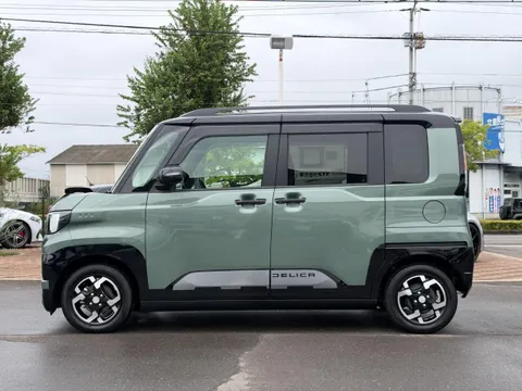 Mitsubishi Delica Mini