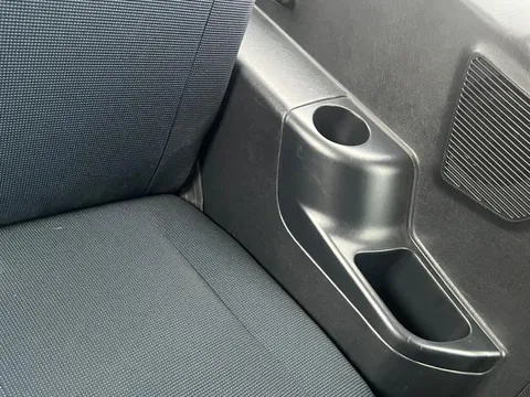 Nissan KIX