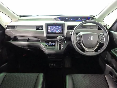 Honda Freed Plus