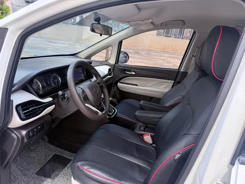 Gac M6