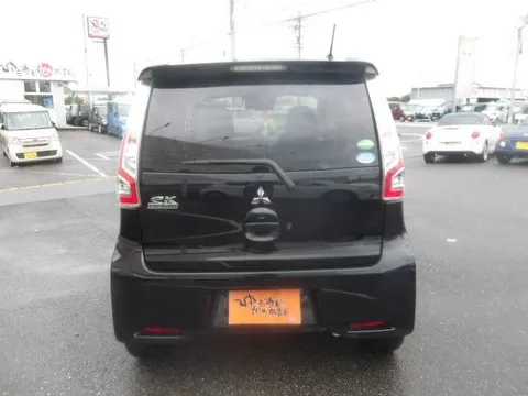 Mitsubishi eK Custom