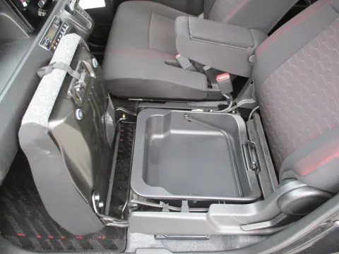 Suzuki Wagon R Stingray