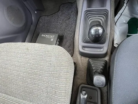 Mitsubishi Pajero JR