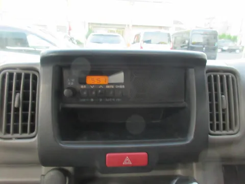 Nissan Clipper
