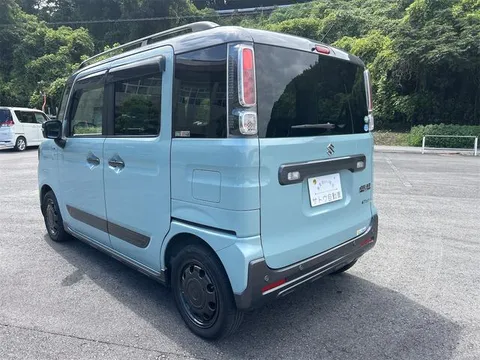 Suzuki Spacia Gear
