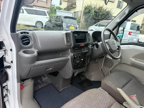 Nissan Clipper