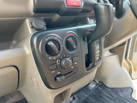 Nissan Clipper