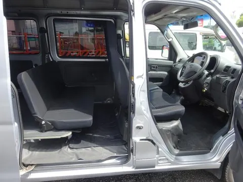Subaru Sambar Van