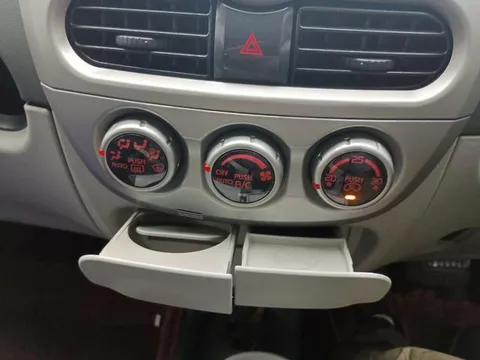 Mitsubishi I