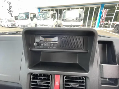 Nissan Clipper Truck