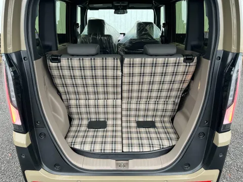 Honda N-BOX Joy