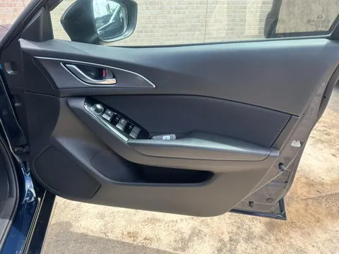 Mazda Axela Sport