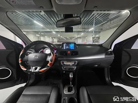 Renault SM3