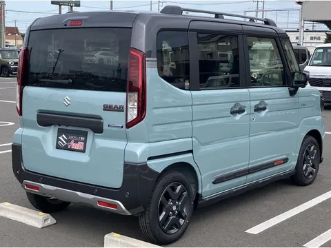 Suzuki Spacia Gear