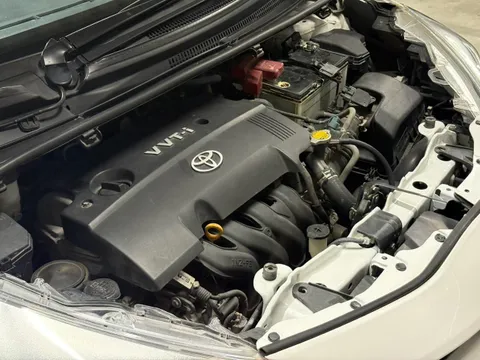 Toyota Yaris (Vitz)