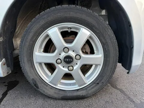 Daihatsu Mira Custom