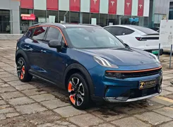 Lynk & Co Lynk & Co 06