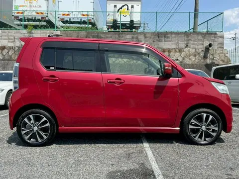 Suzuki Wagon R Stingray
