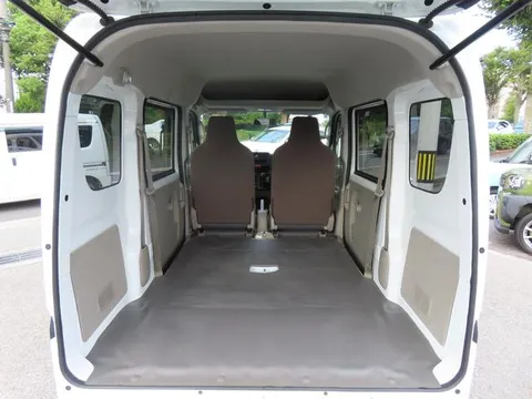 Nissan Clipper