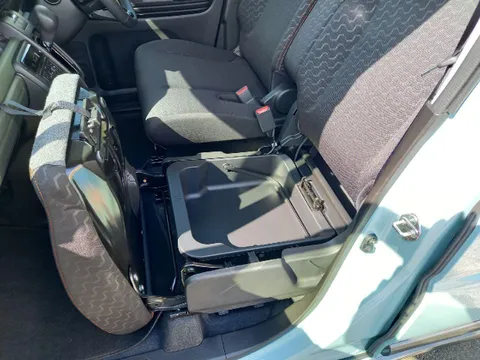 Suzuki Spacia Gear
