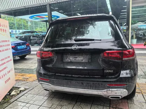 Mercedes-Benz Mercedes-Benz GLB