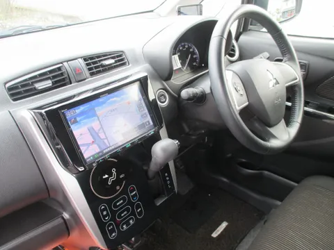 Mitsubishi eK Custom