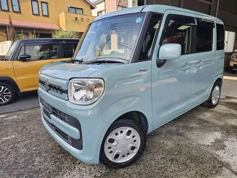 Suzuki Spacia