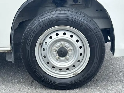 Toyota TownAce Van