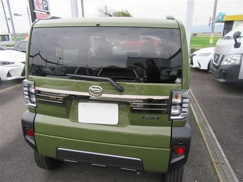 Daihatsu Taft