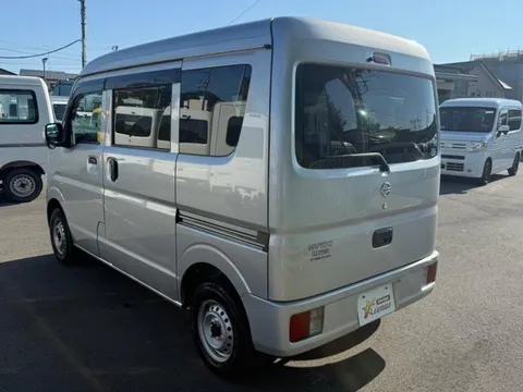 Nissan Clipper