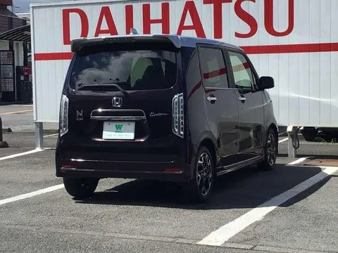 Honda N-WGN Custom