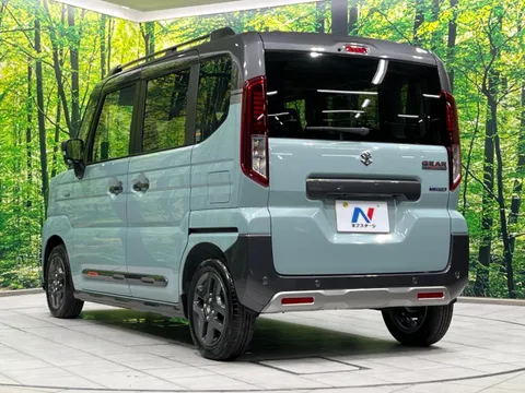 Suzuki Spacia Gear