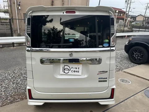 Suzuki Spacia Custom