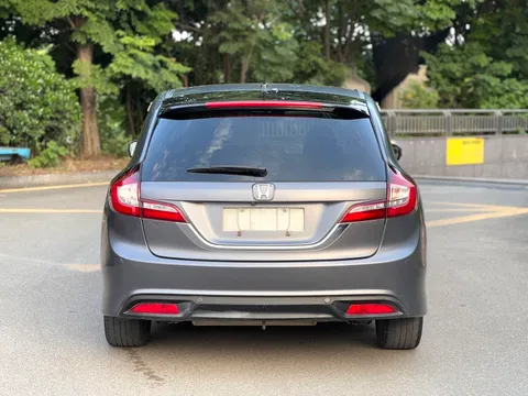 Honda Jade