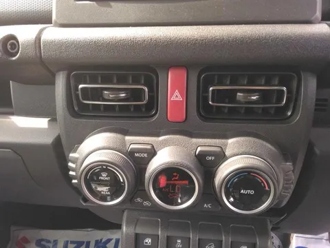 Suzuki Jimny Nomade
